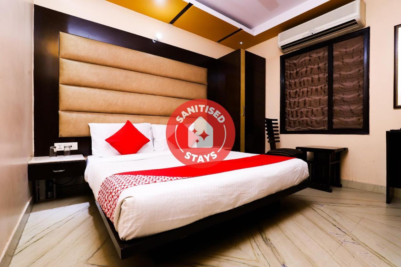 Hotel O J P Inn Near Patel Nagar Metro Station Нью-Дели Экстерьер фото